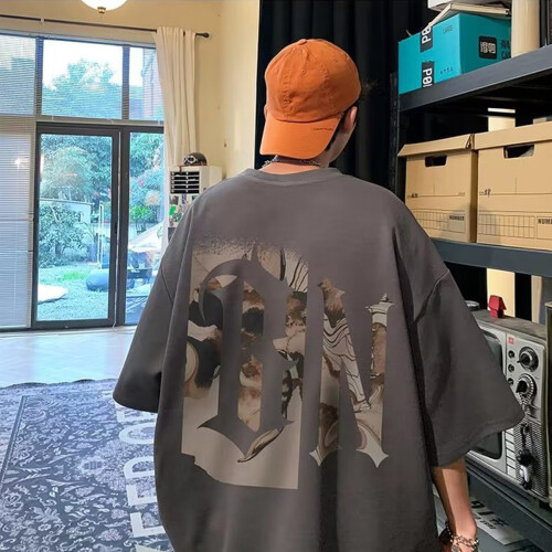 Ανδρικό T-shirt με γραφικά γράμματα, από απαλό και λείο ύφασμα, ελαφρύ και 2