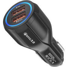 Chargeur de voiture avancé, adaptateur multiport pour une charge rapide et sûre de vos appareils dans n'importe quel environnement