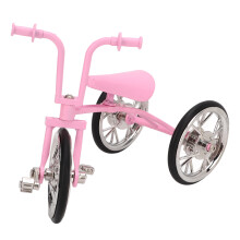 Modèle de tricycle pour maison de poupée. Attractif et délicat, indéformable. Forme réaliste. Design décoratif réaliste et raffiné pour la