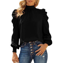Blusa feminina de tecido macio e respirável, estilo boho floral, com mangas bufantes e gola alta com babados. Confortável e respirável.
