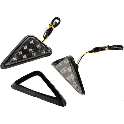 Piscas de motocicleta resistentes às intempéries e à prova d'água, com design triangular para fácil instalação e visual aerodinâmico. 2