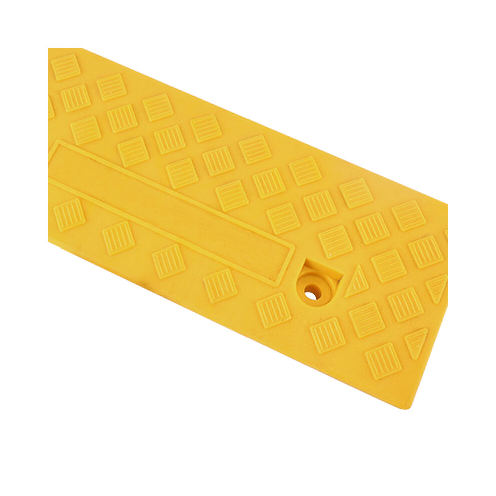 Yellow 13Cm Threshold Ramp For Vehicles And Wheelchairs Anti Slip Surface