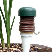 Watering Spikes for Indoor Plants Plant Watering Devices Slow Release Irrigation Device, Automatic Dripper for Home Potting Balcony Coffee