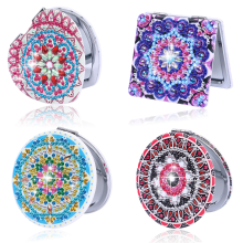 Hopfällbar bärbar design för handväskspegel, diamantprickkonstkit, gör-det-själv-diamantmålning med flerfärgade diamanter, perfekt presentval