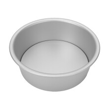 Forma de bolo com fundo removível, antiaderente, em alumínio anodizado, redonda, ideal para cheesecake, chiffon pudim e outras sobremesas.