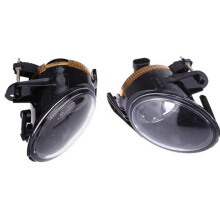 2x Right / Left Front Bumper Fog Lights Driving Lamp for B6 2006 2007 2008 2009