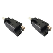 2X Ny Bromsljusbrytare för - Broms W124 W210 R170 W208 R129 SL W638 W201 W140 W463 A0015450109, A0005457709