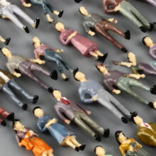1:50 50 Painted Model Figures Model Park Bench Seated Standing Model People Passanger Figures 6 Bench Train Railway Layout