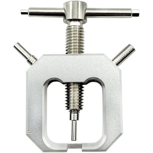 Indispensable maintenance tool for TRX4 D90 motor pinion gear puller for RC models (Titan) 1