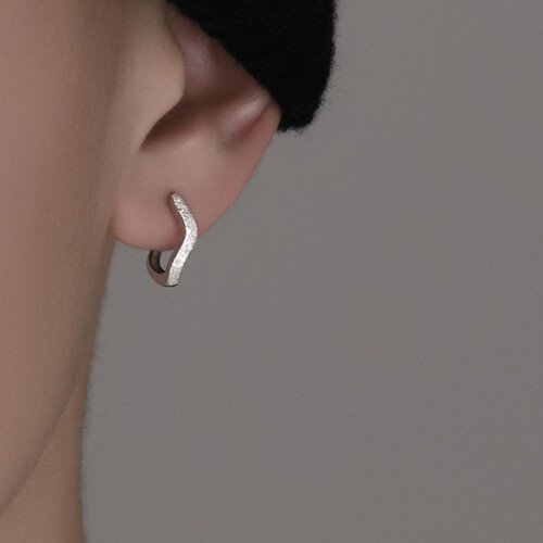 S925 Ripple Texture Ear Cuff for Men, Minimalist Geometric Earring 1