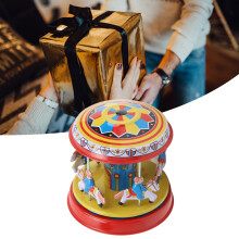 Karussellpferd Wind-up-Spielzeug Retro Handgemacht Drehende Uhrwerk Dekoratives Geschenk
