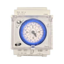 Analog mechanical timer 110-220 V, programmable 24 hours/day, setting in 15 minute increments.