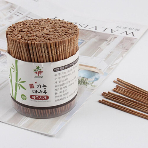 800 disposable carbonized bamboo toothpicks, single-point, with dispenser, for fruit and teeth cleaning 1