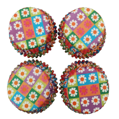 Ταινίες για cupcakes σε σχήμα ουράνιου τόξου, προσθέστε μια πινελιά χρώματος και