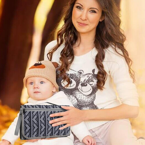 Portable bed protector for nighttime, foldable potty training cushion 1
