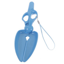 1 Piece Poop Pickup Tool Portable Pet Grabber with Tension Springs for Cats Hygienic Waste Disposal for Indoor and Outdoor Use Washable
