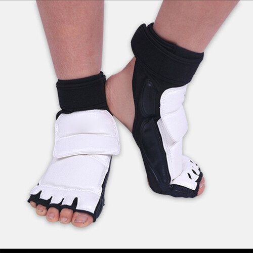 Kids Taekwondo Foot Protector Double Fixation Elastic PU Sponge M