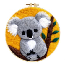 Needle Felting Set Cartoon Koala, Wool Felt with Instructions, Needles, 20x20cm