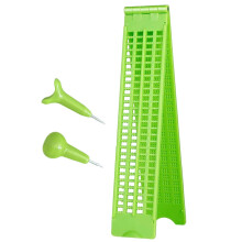 Braille Slate Board with 2 Pens 4 Lines 28 Cells Braille Pen Portable Typewriter for Blind School Blind Person Green