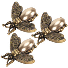 3Pcs Apricot Shoes Clip - Versatile Fashion Accessories Made of Zinc Alloy