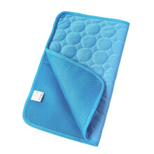 Tapis de couchage auto-rafraîchissant pour chiens et chats, tapis rafraîchissant haute technologie et amélioré pour animaux de compagnie avec