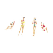 4x 1/64 Girl Model Stimulated Resin People Figure Layout for Miniature