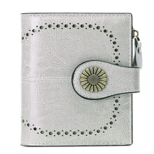 Large capacity women's leather wallet in light grey