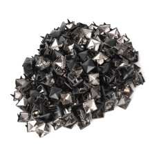 200 Stück quadratische Nieten aus Metall,