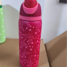 (Red) Urban Outfitters Exclusive Tied and Ture FreeSip Blue Bow Bottle 32 oz