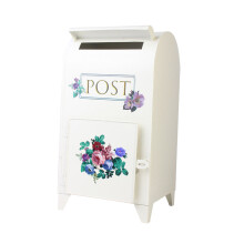 Historical Themed Countryside Mailbox For Outdoor Spaces Durable