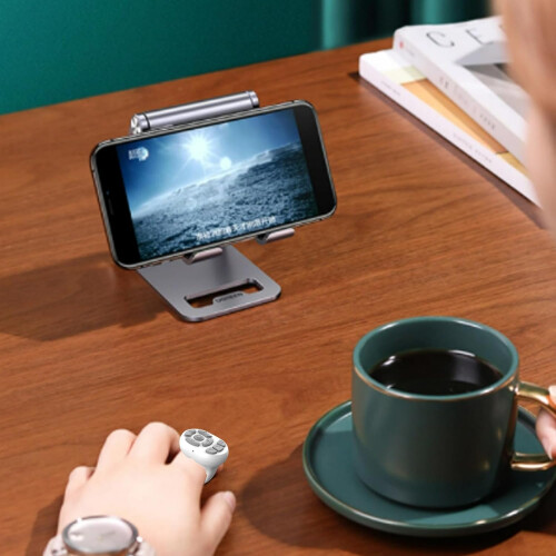 Automatic Clicker Ring  Rechargeable Button, Finger Control  Bluetooth Scrolling Ring 2
