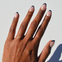 Glamnetic Press On Nails - Smoke Salt | Kurze oval schwarze French Tip Fake Nails, Salonqualität
