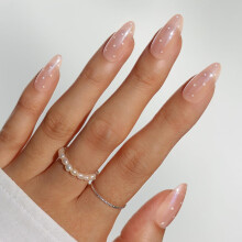 Glamnetic Press On Nails - Sugar Glazed | Mittlere ovale Fake-Nägel mit sheer nude Basis, Mini-weiße Punkte & Glasur-Finish