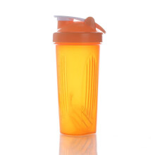 Plastics Water Bottles Leakproof Gym Shaker Cup For Protein Mixes And Nutritional Shakes