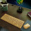 Conjunto de teclado e mouse Bamboo, com teclas multimídia para controle prático de entretenimento. 7