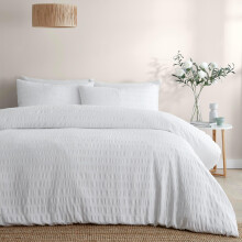 White Seersucker Duvet Cover Single Size 140 x 200cm, Railroad Stripe, Puckered Texture, Easy Care Fabric