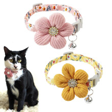 Rhinestone Knitted Flower Cat Collar 2Pack With Bell Adjustable Floral Pet Collar Quick Release Safety Buckle