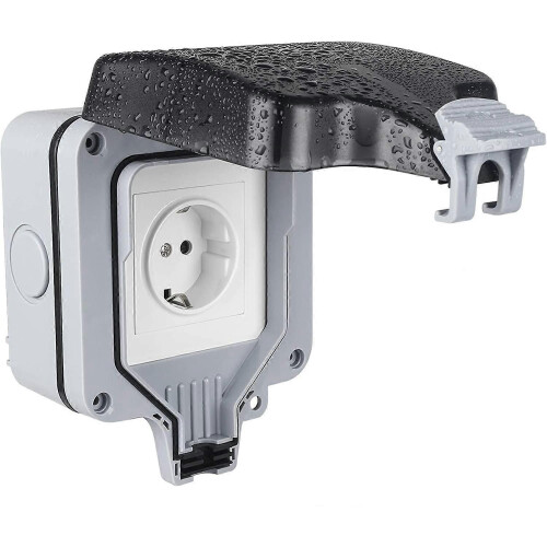 IP66 weatherproof outdoor socket with hinged cover