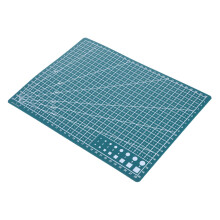 A4 DoubleSided Self Healing Cutting Mat with Precise Measurement Markings Green for Crafts