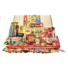 Super Sour Sweet Gift Box Hamper 34 Treats Ultimate American and World Cand