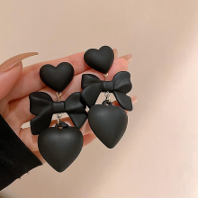Fashionable Black Heart Drop Earrings with Bowknot for Women Vintage Jewelry Setblack
