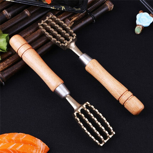 Fish Scale Scraper to Remove Fish Scales Solid Wood Brass Fish Scale Brush Scraper 2