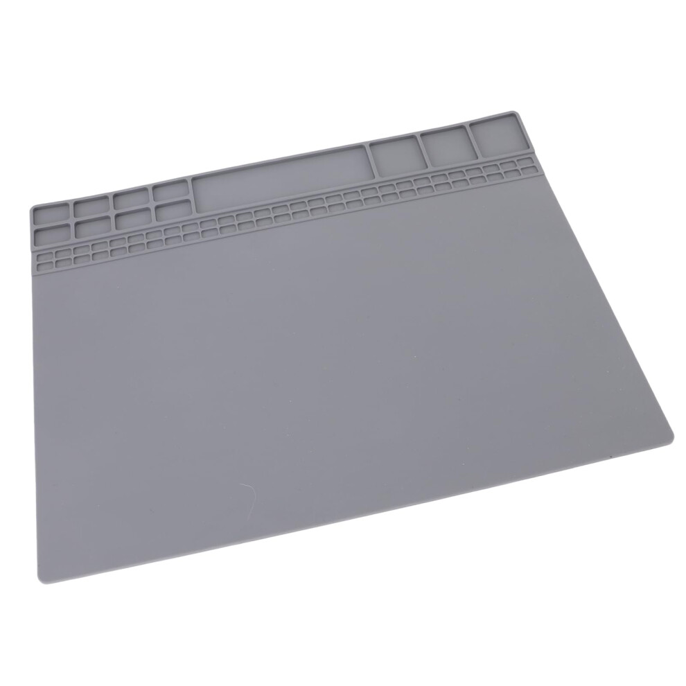Silicone Mat 56 Screw Holes 12 Covered Solder Storage Areas Electronics Computer 9347817491685