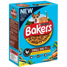 Bakers 2 x Small Dog Dry Food Rich in Chicken with Country Vegetables,