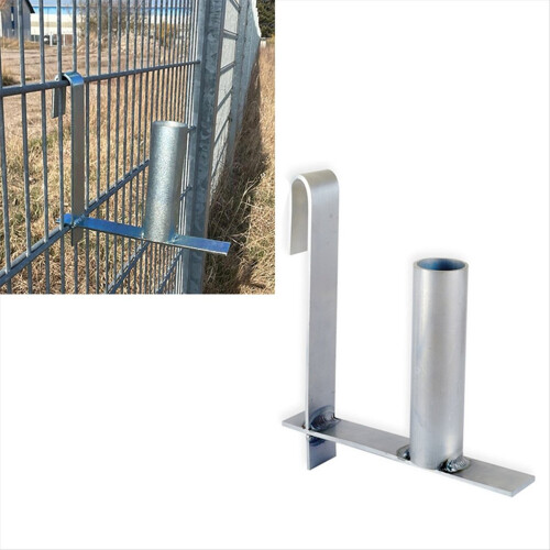 Unrolling Aid for PVC Privacy Strips on Single Rod 1