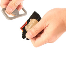 Compact Lightweight Design Fire Starter, High Carbon Steel Material, Sturdy Solid Striker for Outdoor Sports, Keychain and Backpack Compatible