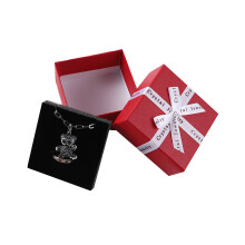 Elegante Schmuckgeschenkbox im Schleifenstil, stabile Kartonkonstruktion, wiederverwendbar, umweltfreundlich, detailreiche Verpackung, frische