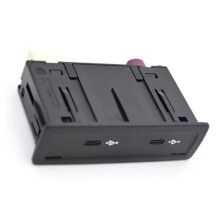 A2478204002 Type-C USB Multimedia Slot Aansluiting USB Hub voor - W177 W213 W247 CLA X118 2021-2024