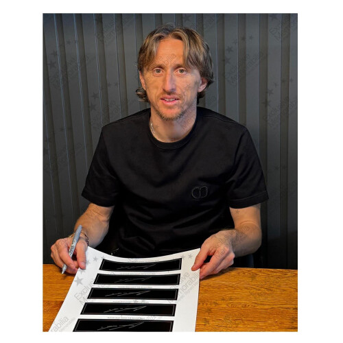 Luka Modric Signed Presentation: 1st AC Milan Goal. Deluxe Frame 1