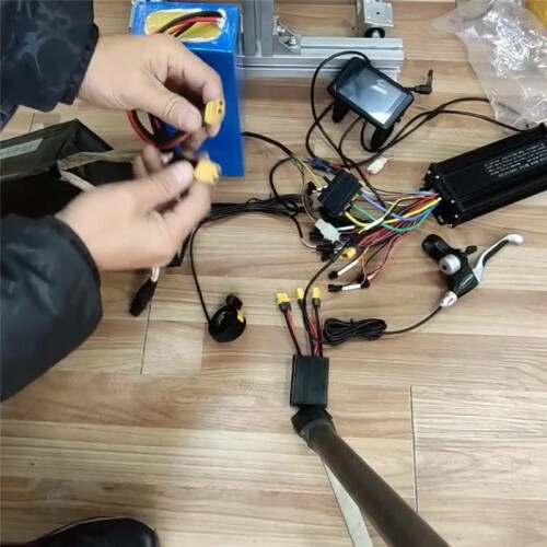 40A Dual-Cell Battery Module, Dual-Battery Parallel Module Discharges Simultaneously to Increase Current 1